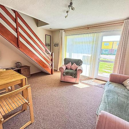 Lovely 4 Berth Chalet To Hire In Hemsby Nearby The Beach Ref 18177B Exterior photo