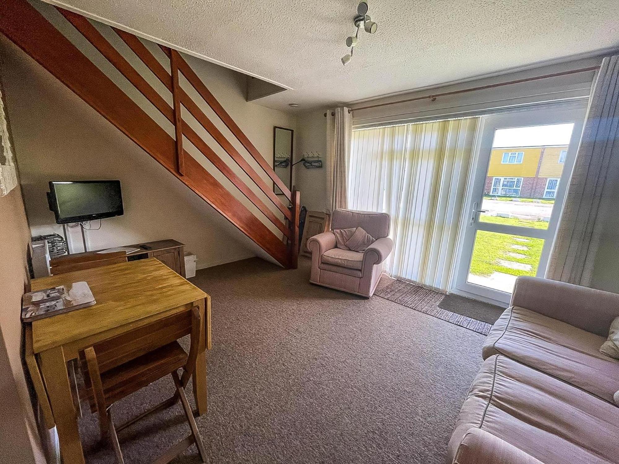 Lovely 4 Berth Chalet To Hire In Hemsby Nearby The Beach Ref 18177B Exterior photo